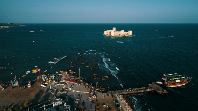 Türkiye plajlarında 459 mavi bayrak dalgalanıyor