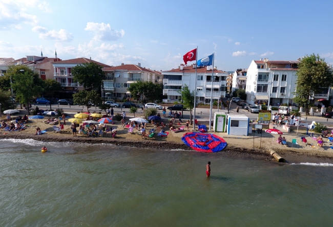 Türkiye plajlarında 459 mavi bayrak dalgalanıyor