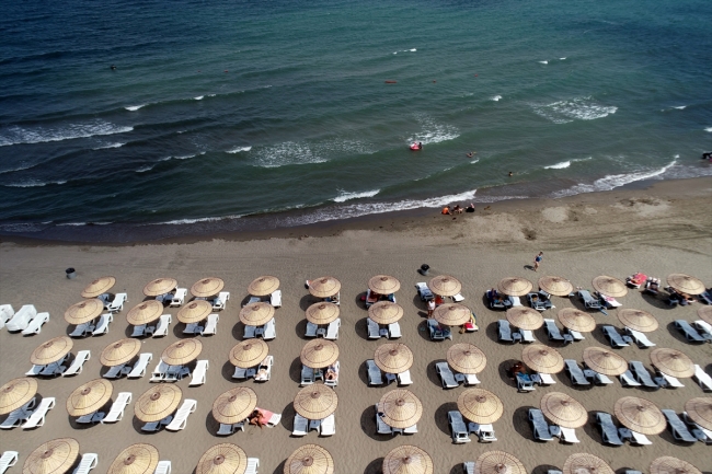 Türkiye plajlarında 459 mavi bayrak dalgalanıyor