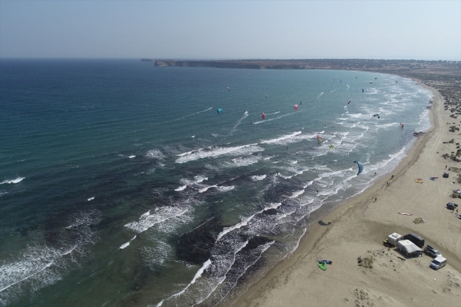 Türkiye plajlarında 459 mavi bayrak dalgalanıyor