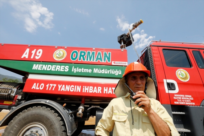 Orman yangınlarıyla 30 yıldır mücadele ediyor