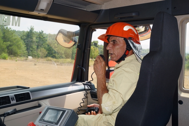 Orman yangınlarıyla 30 yıldır mücadele ediyor