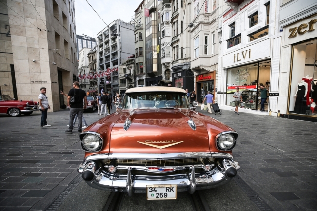 Beyoğlu Antika Festivali ziyaretçilerini bekliyor