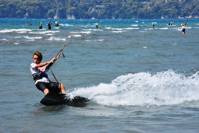 Gökova Körfezi'nde rüzgar sörfü yoğunluğu