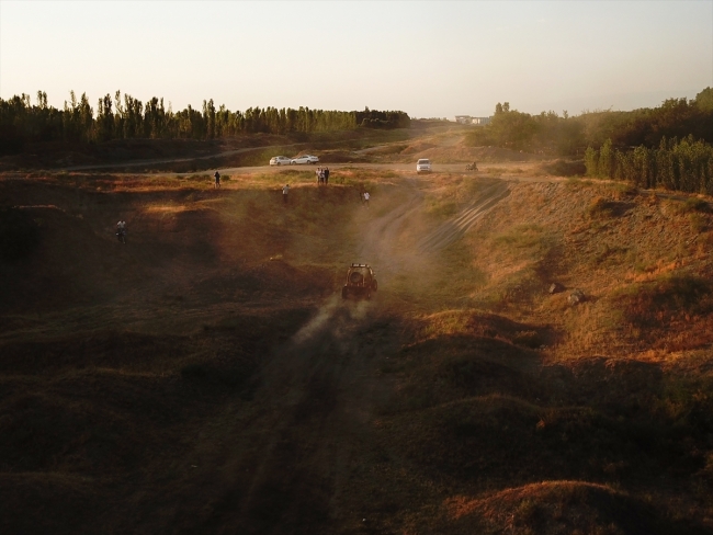 Ağrı Dağı etekleri off-road tutkunlarının gözde mekanlarından