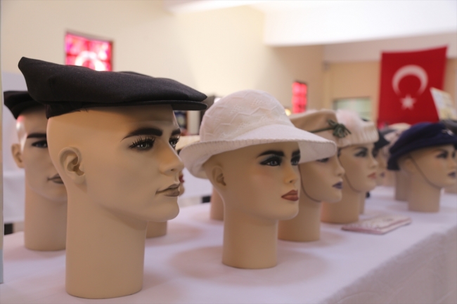 60 yıllık şapkalar müzeye bağışlandı