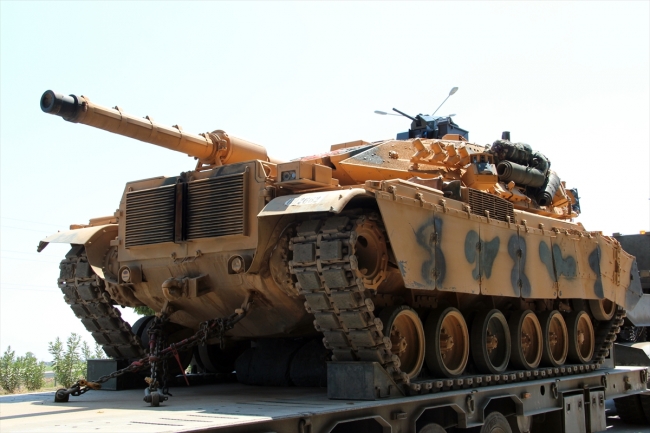 Suriye sınırına askeri sevkiyat