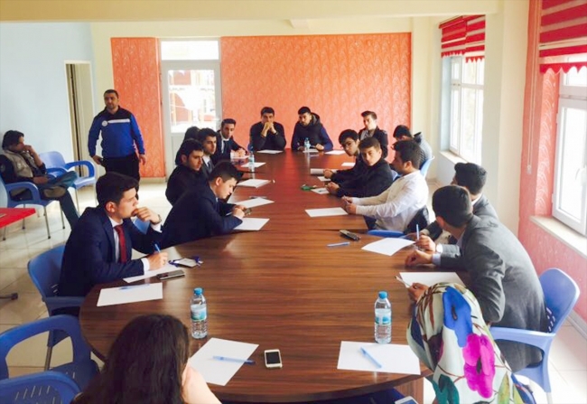 Doğa kampı gençlerin isteklerine göre düzenleniyor