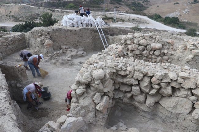 Sirkeli Höyüğü'nde yeni yerleşim alanı bulundu