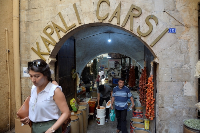 Mardin'in baharat kokan tarihi çarşısı: Arasa Hanı