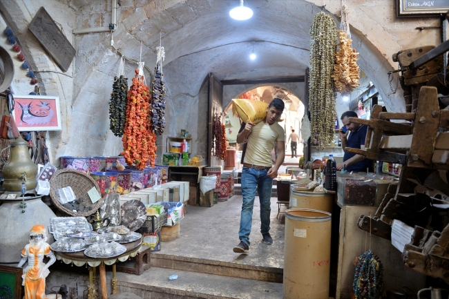 Mardin'in baharat kokan tarihi çarşısı: Arasa Hanı