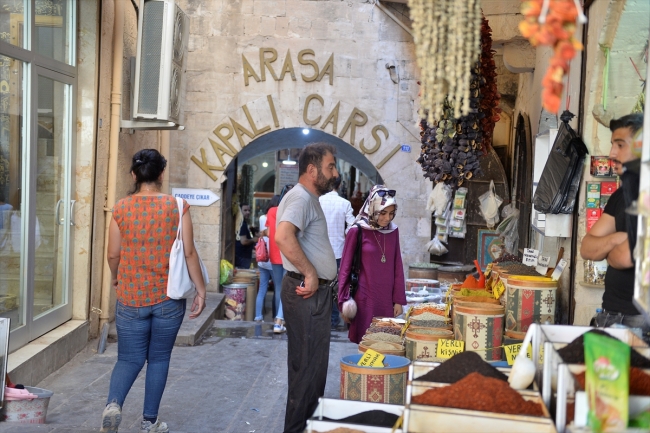 Mardin'in baharat kokan tarihi çarşısı: Arasa Hanı
