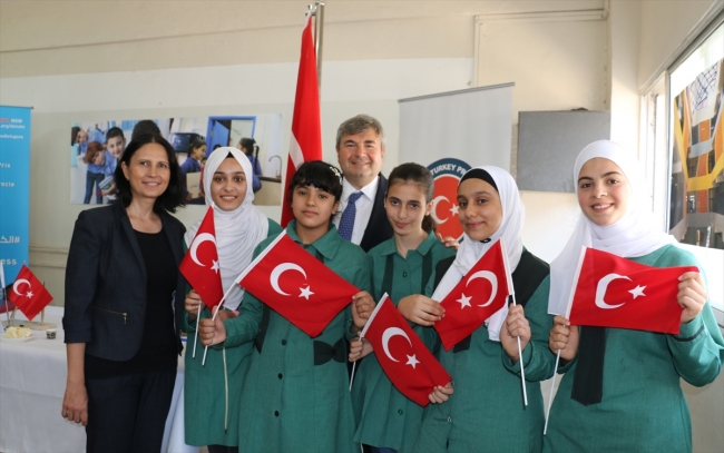 TİKA'dan Ürdün'de Filistinli mültecilere eğitim desteği