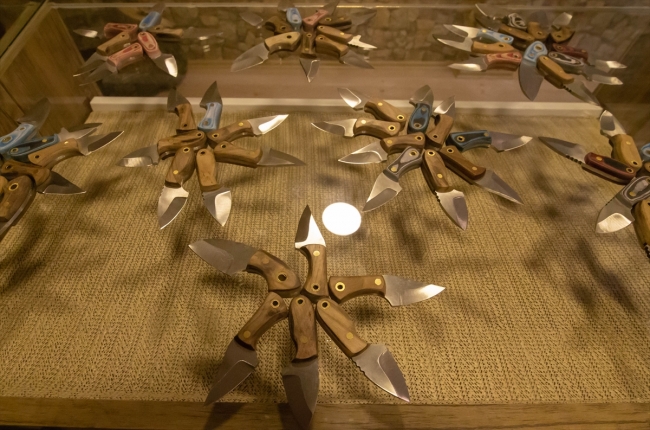 4 kuşaktır el yapımı tasarım bıçak üretiyorlar