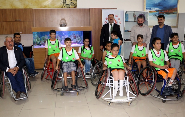 Şanlıurfa Tekerlekli Sandalye Basketbol Takımı "Parkede Teker Sesleri" projesine hazırlanıyor