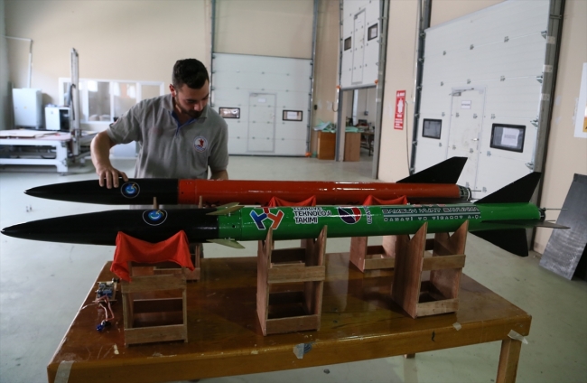"Kızılırmak" ve "Yeşilırmak" roketleri TEKNOFEST İstanbul'da yarışacak
