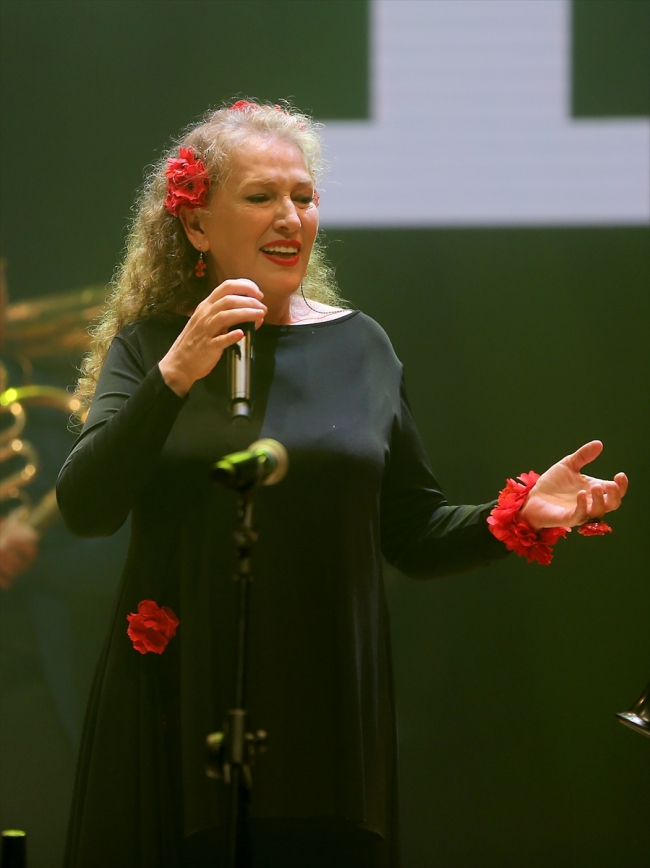 İsmail Lumanovski ve Dzambo Agusev Orkestrası İstanbul'da konser verdi