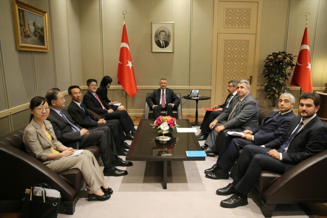 Cumhurbaşkanı Yardımcısı Oktay Çin Hükümeti Özel Temsilcisi'ni kabul etti