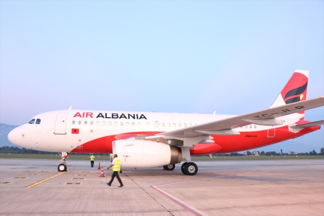 Arnavutluk havayolu şirketi Air Albania'ya kavuştu