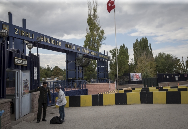 Bedelli askerlik uygulamasının ilk celbi teslim oldu
