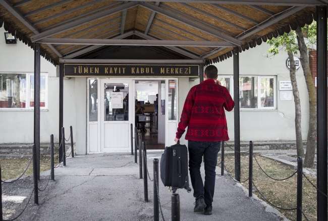 Bedelli askerlik uygulamasının ilk celbi teslim oldu