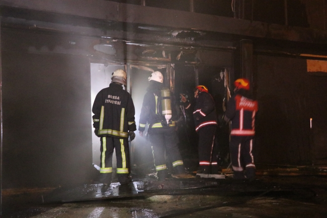 Bursa'da depo yangını