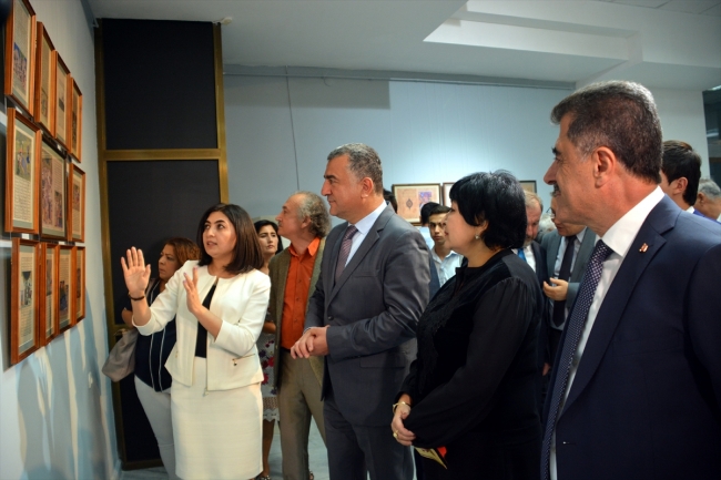 Türkiye'deki Özbek kaynaklı eserlerin tıpkıbasımları Özbekistan'a hediye edildi