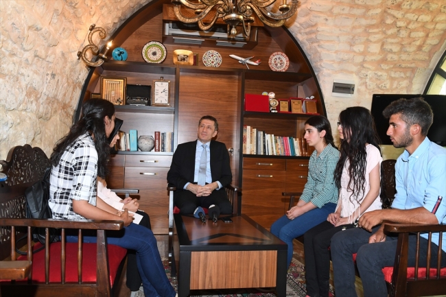 Milli Eğitim Bakanı Selçuk Siverekli öğrencilerle buluştu