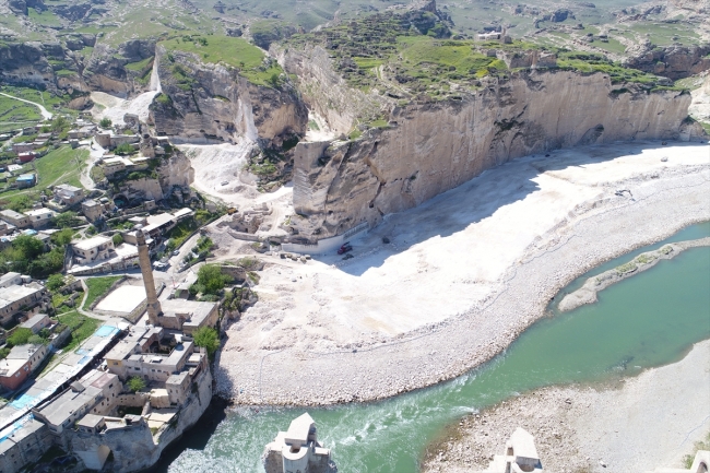 Ilısu Barajı Hasankeyf Kalesi'ne de hayat verecek