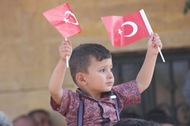 İdlib'deki rejim karşıtı gösterilerde Türkiye'ye teşekkür mesajları
