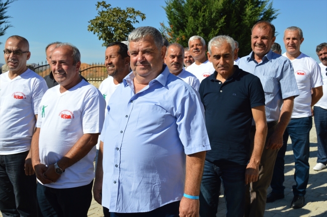 Askerlik arkadaşları 32 yıl sonra birlikte "içtimaya çıktı"