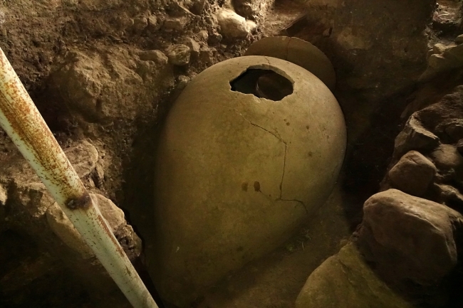 Antandros Antik Kenti'nde pitos mezarlara rastlandı