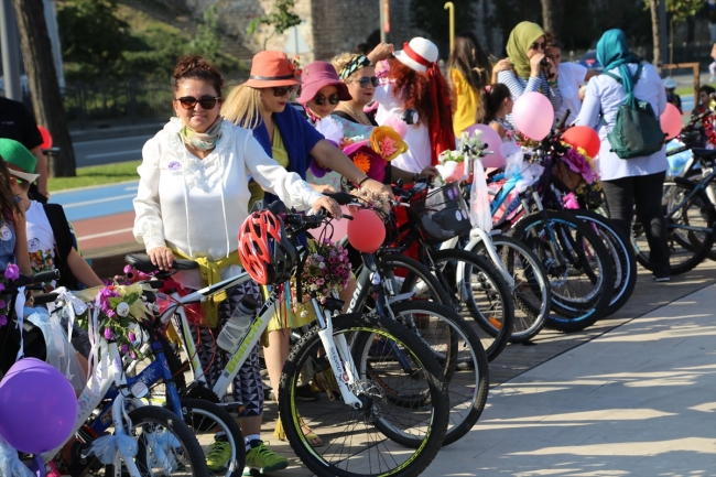 Ordu'da "Süslü Kadınlar Bisiklet Turu" yapıldı