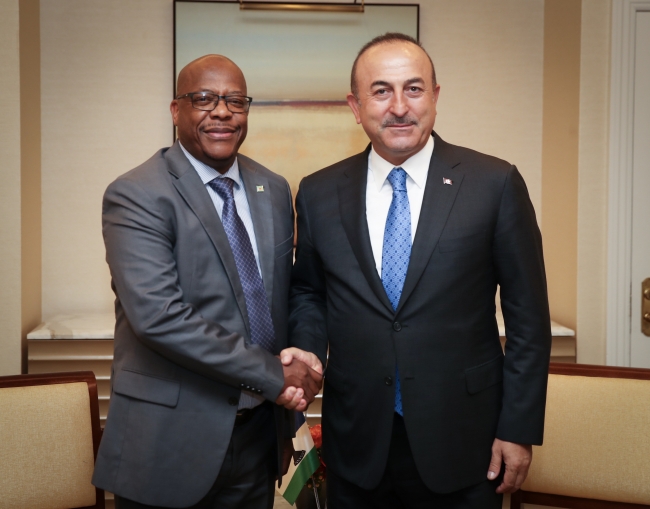 Dışişleri Bakanı Çavuşoğlu'ndan New York'da diplomasi trafiği