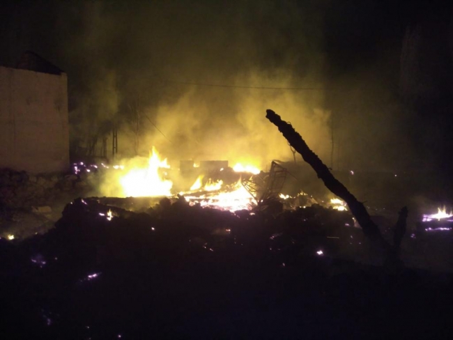 Kastamonu'da yangın: 9 ev kullanılamaz hale geldi