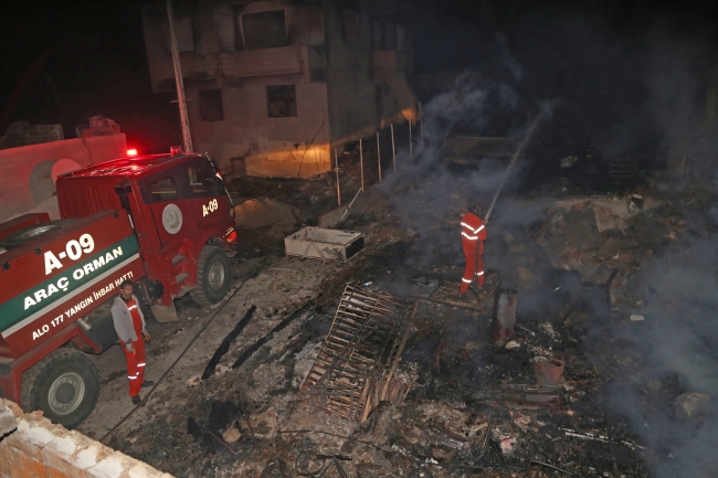 Kastamonu'da yangın: 9 ev kullanılamaz hale geldi