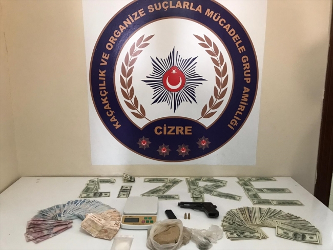 Şırnak'ta okul çevrelerinde uyuşturucu operasyonu: 21 gözaltı