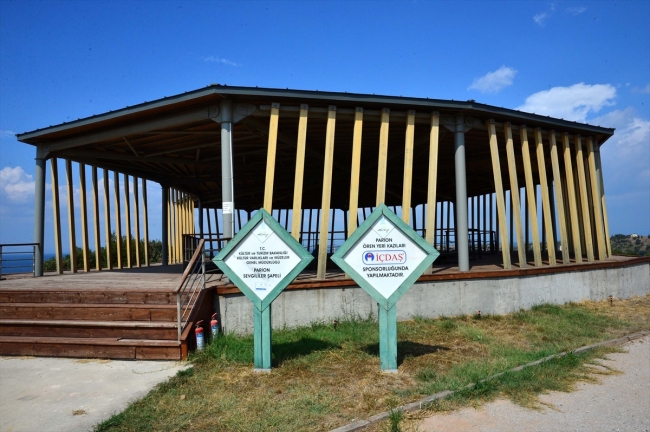 Parion Antik Kenti'nde bin 500 yıllık mezar koruma altına alındı