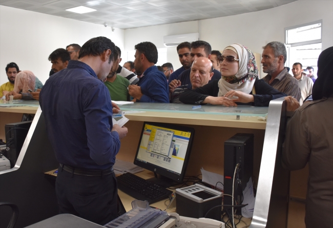 PTT terörden arındırılan bölgelerde Suriyelilerin hayatını kolaylaştırıyor