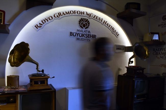 Radyo ve Gramofon Müzesi ziyaretçilere nostalji yaşatacak
