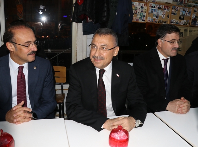 Cumhurbaşkanı Vekili Fuat Oktay'dan Yozgat'ta esnaf ziyareti