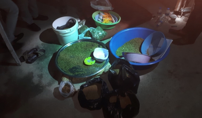 Adana'da uyuşturucu hap imalathanesi ortaya çıkartıldı