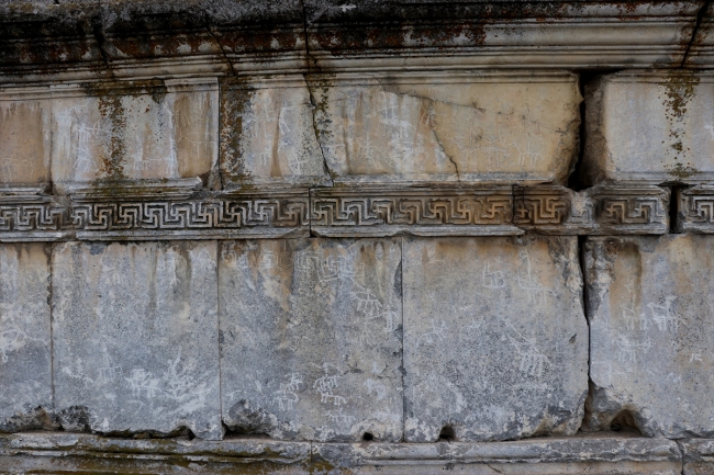 Zeus Tapınağı'nda Çavdar Türklerine ait 400 figür bulunuyor