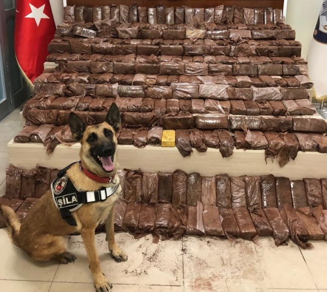 Van'da 141 kilogram eroin ele geçirildi