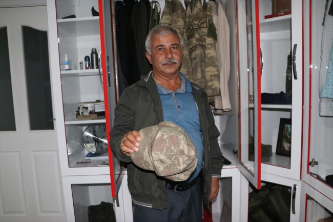 Kızılca çifti şehit oğullarının hatıralarını özel odada saklıyor