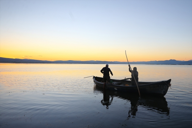 Yıldırım çifti 15 yıldır beraber balıkçılık yapıyor