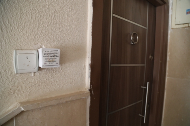 Şanlıurfa'da işitme engelli çiftlere bebek sesi algılayıcı telsiz dağıtıldı