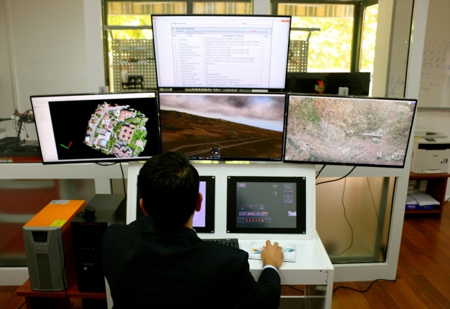 Türk öğretim görevlisi ve ekibinden ekonomik ve özgün İHA simülatörü