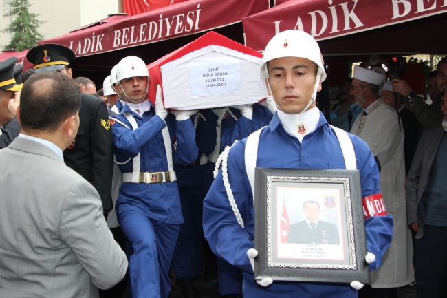 Şehitlerimiz son yolculuğuna uğurlandı