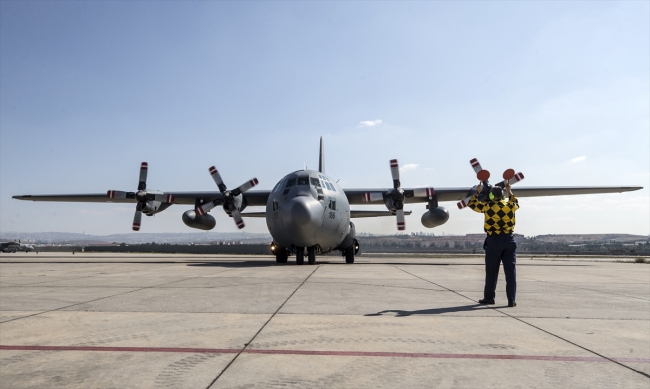 Türkiye'nin Endonezya'ya yardımları yola çıktı